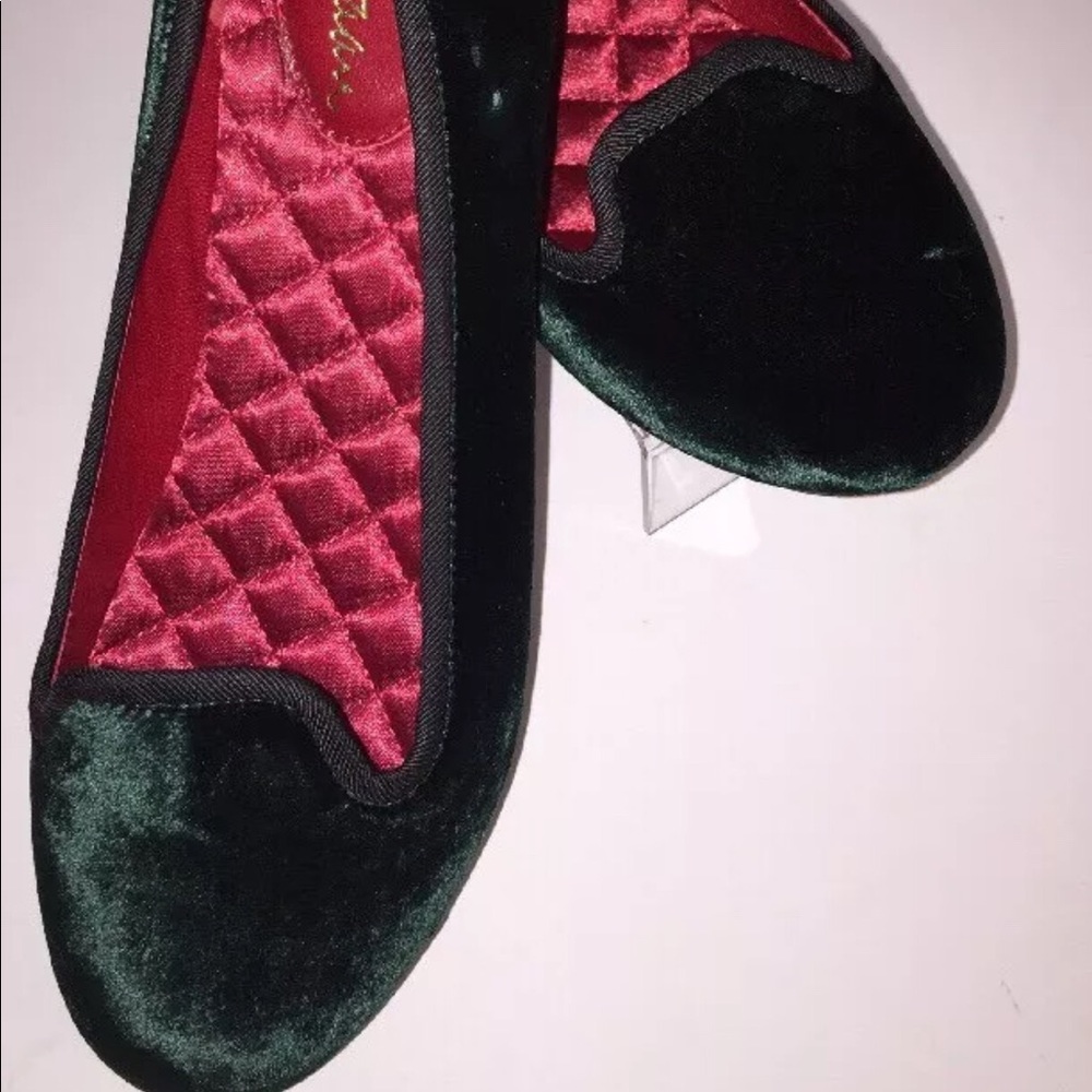 NWOB COLE HAAN Green Velvet ballet flat 7B